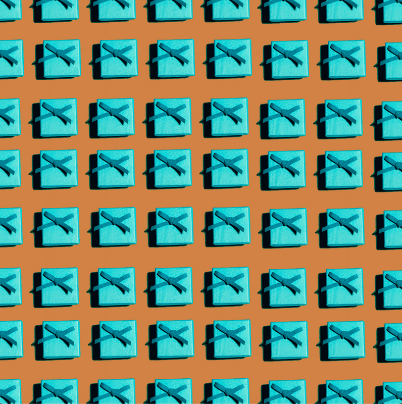 Minimalist Packaging: Letting the Product Speak for Itself